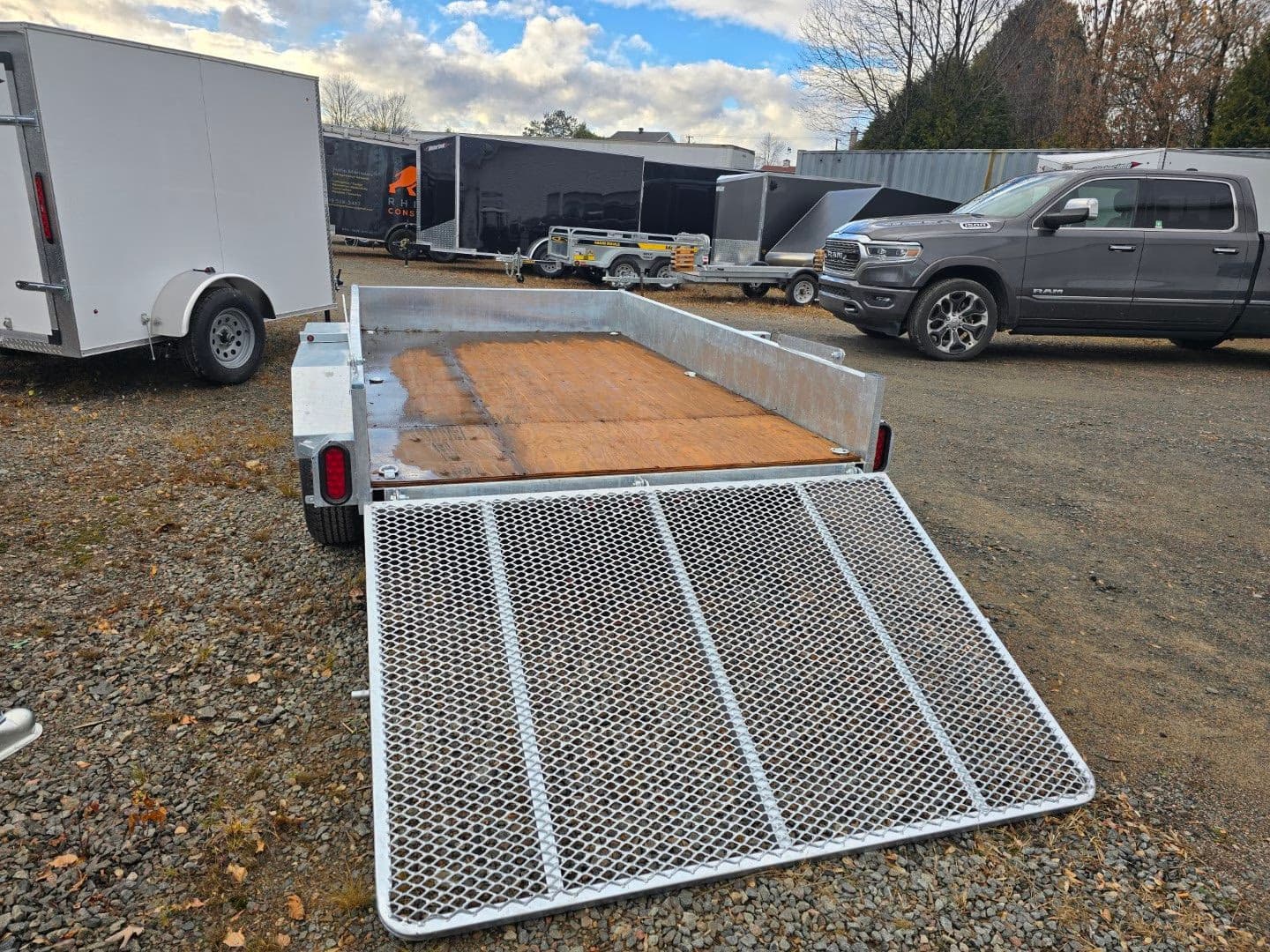 Remorque plateforme pour charges lourdes